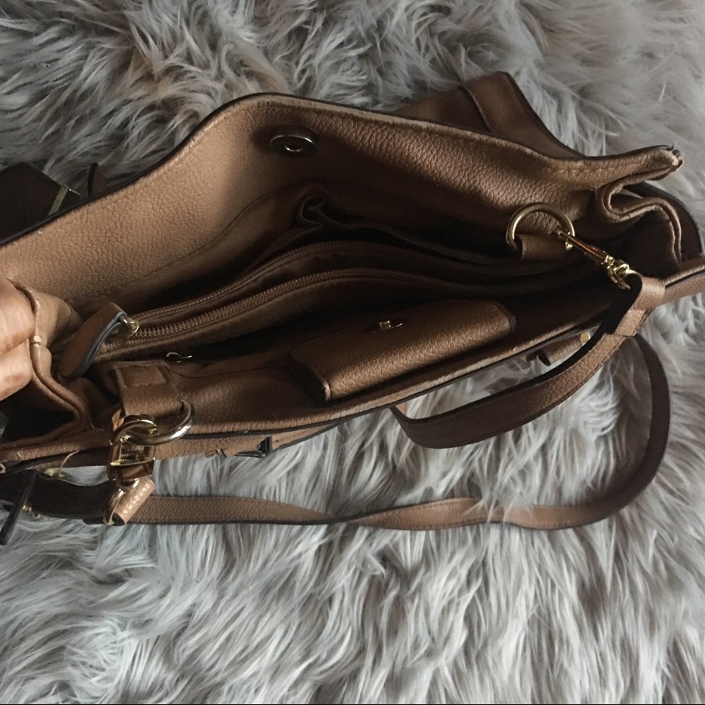 Shoulder Bag - Picture 3 of 3